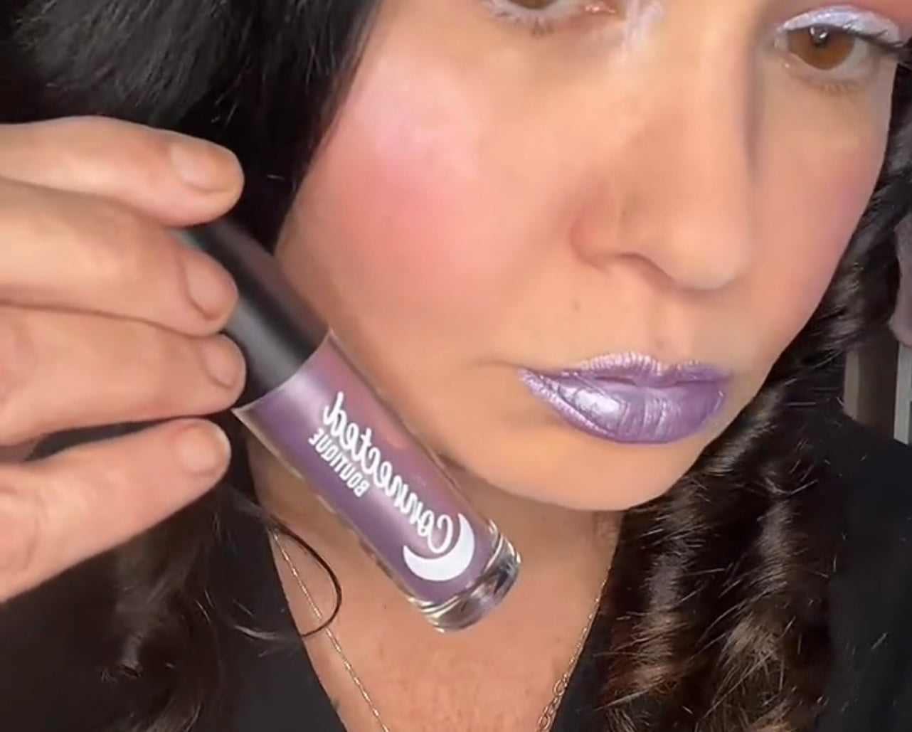 Purple Metallic Lipstick Long-Wear Lipstick - Reign