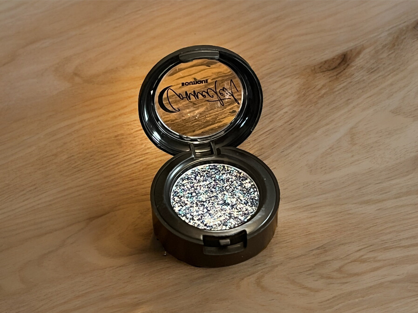 “Grand Central Glam” duochrome glitter eyeshadow single