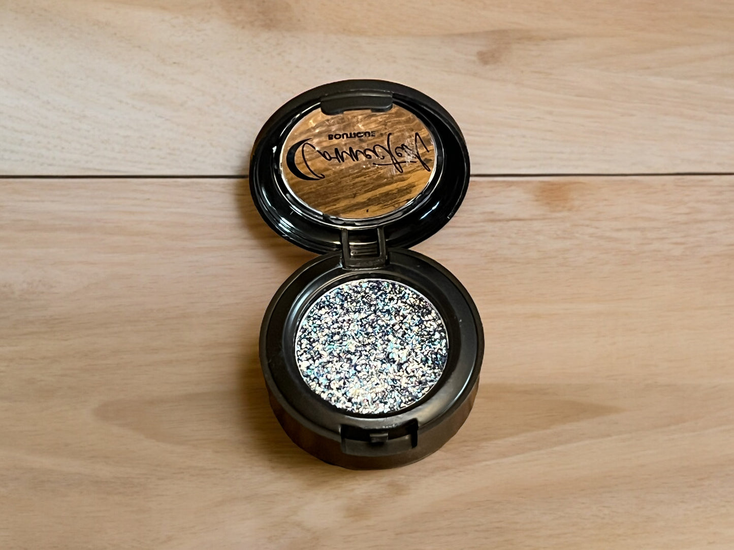 “Grand Central Glam” duochrome glitter eyeshadow single