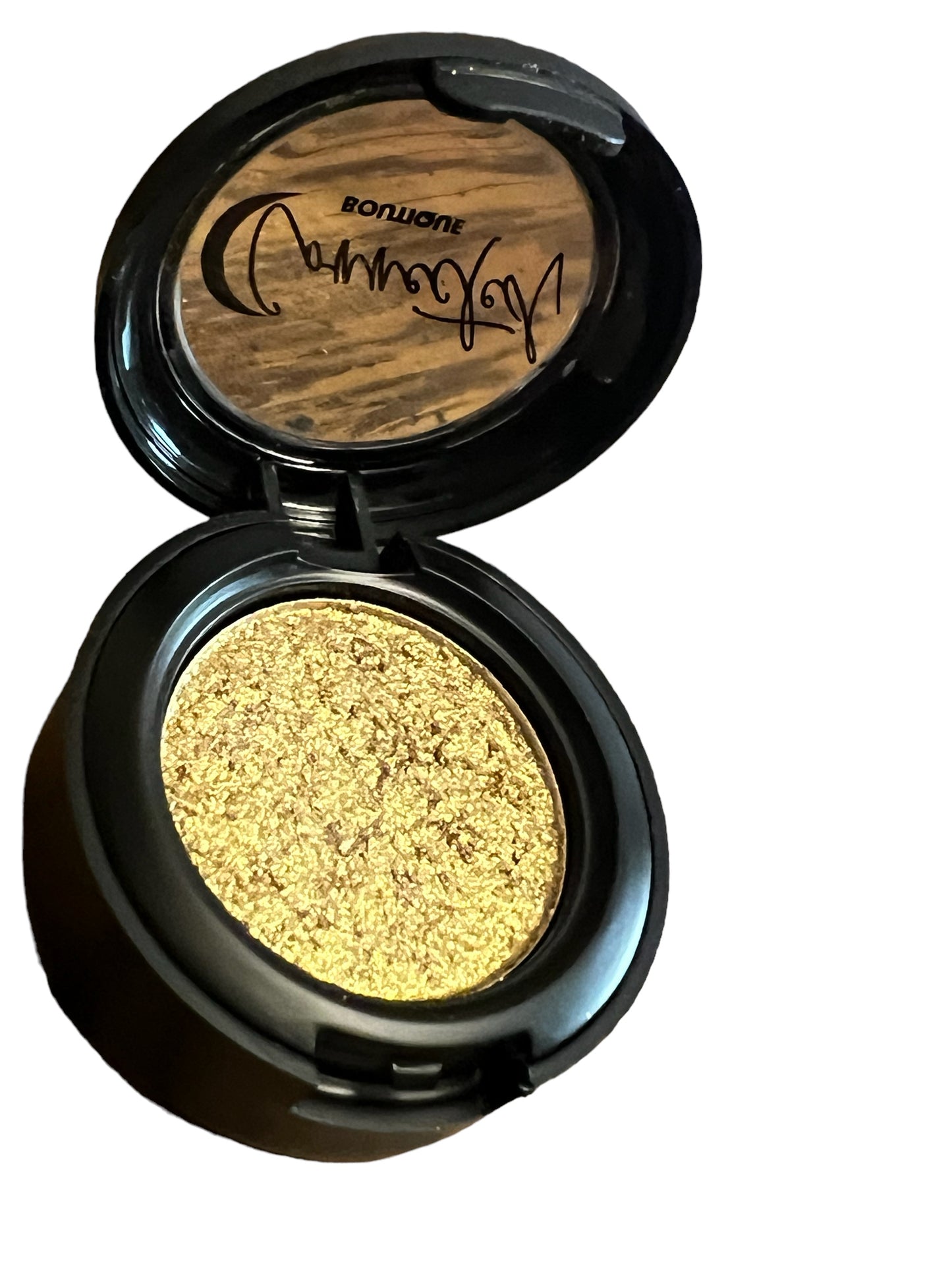 “Soul Ties” chrome yellow/gold eyeshadow single