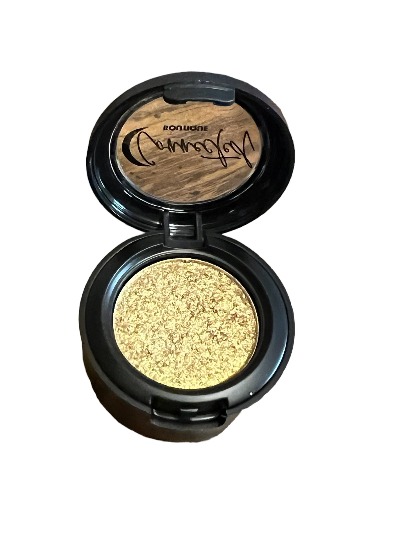 “Soul Ties” chrome yellow/gold eyeshadow single