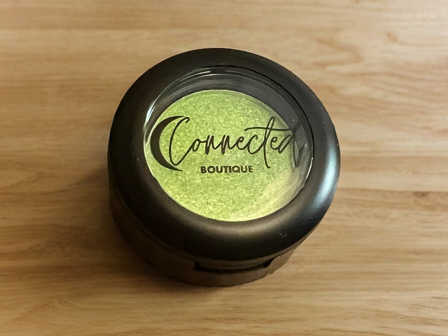 “Orion” Green shimmer eyeshadow single